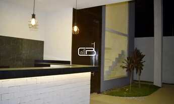 Imagem 2: Casa no Candeias com 2 Pavimentos: Elegância, Conforto e Funcionalidade