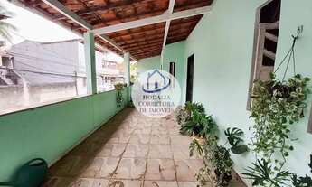 Imagem 2: Casa para Venda em Itapuã, Casa 2 Quartos (1 Suíte), 1º Andar, Livre, Espaçosa no Km 17