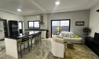 Imagem 2: Casa à venda em Santana de Parnaíba, Suru, com 3 suítes, com 290 m², Residencial New Ville