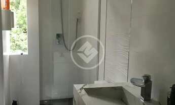 Imagem 6: LM Residência composta por 3 dormitórios e 3 banheiros, oferecendo conforto e praticidade