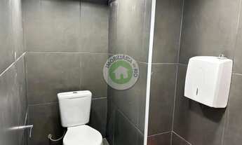 Imagem 4: Loja comercial de alto padrão na Barra da Tijuca, Rio de Janeiro-RJ: 2 salas, 3 banheiros