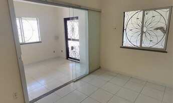 Imagem 11: Ampla casa 03 quartos reformada leia