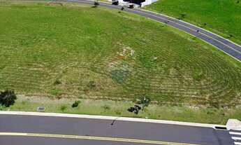 Imagem: Terreno para venda no Condomínio Flor DAldeia