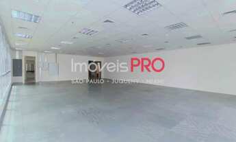 Imagem 6: Sala comercial de 170m², localizada em Moema e com 4 vagas privativas