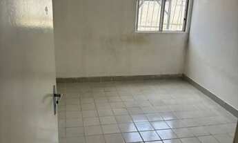 Imagem 2: Apartamento em Candeias Três quartos, Térreo