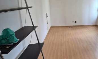 Imagem 4: Oportunidade no Itaim Bibi: Sala Comercial de 23m² em Prédio de Alto Padrão