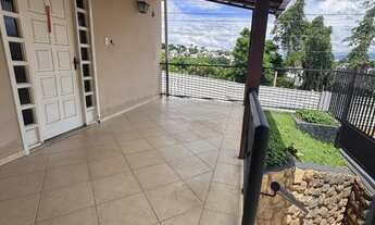 Imagem 2: Casa bem localizada no bairro São Francisco