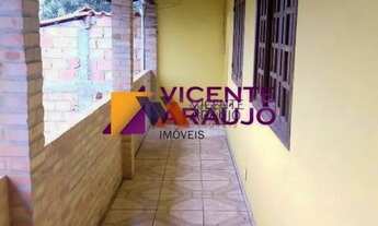 Imagem 6: Casa Colonial com 3 Quartos, Suíte, Varanda e Amplo Quintal no Bairro Niterói - Betim/ MG