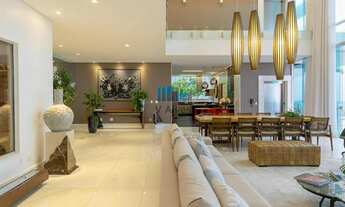 Imagem 2: Casa incrível, em condomínio fechado de Nova Lima. À venda, no modo porteira fechado (fica