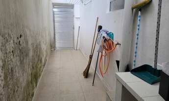 Imagem 7: Apartamento para venda possui 70 metros quadrados com 2 quartos em Boqueirão - Santos - Sã