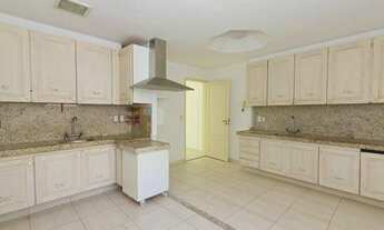 Imagem 3: Apartamento para venda possui 182 metros quadrados com 4 quartos em Leblon - Rio de Janeir