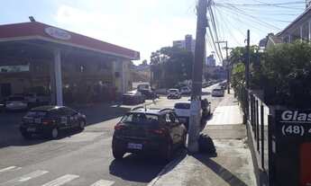 Imagem 5: Terreno com posto de combustível em Florianópolis