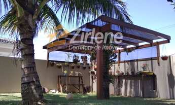 Imagem: Casa em Bairro Residencial. Com Estrutura