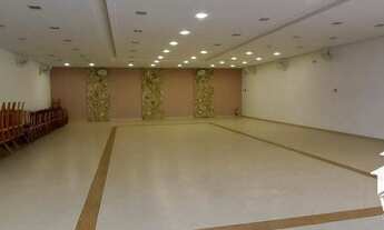 Imagem: Espaço para festa com salão de 300 m²