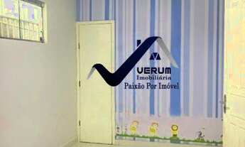 Imagem 2: Casa com 3 quartos, sendo uma suíte, medindo 306 m², excelente imóvel,no bairro Aleixo