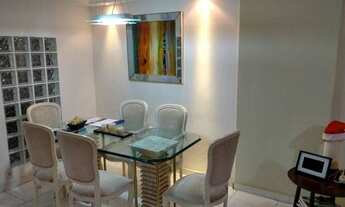 Imagem 2: Casa de condomínio para venda possui 200 metros quadrados com 3 quartos