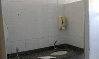 Imagem 11: Galpão com 2.200 metros no Civit II com dois pórticos 10 e 30 tonetadas