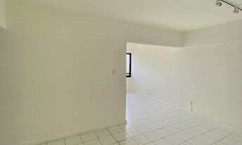 Imagem 2: Apartamento cim 2 quartos a venda no Caminho das Árvores