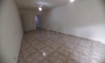 Imagem 6: Apartamento com varanda