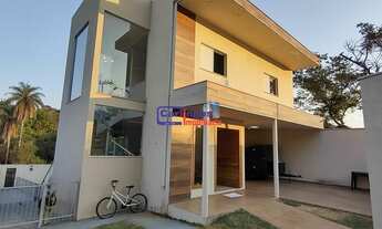 Imagem 2: Casa Residencial Duplex com 270 M² de área construída e 356,30 M² de terreno