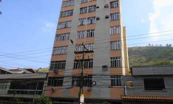 Imagem 4: Apartamento de 03 quartos com garagem no Fonseca