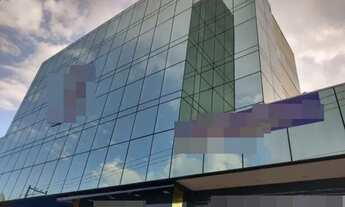 Imagem: Sala com 68m² como uma ótima localização