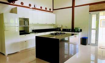 Imagem 7: Casa de condomínio para venda tem 500 metros quadrados com 6 quartos