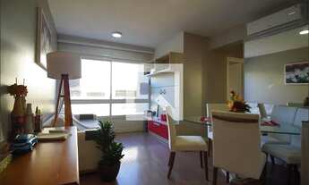 Imagem 3: Apartamento para Aluguel - Alto Petrópolis, 2 Quartos, 57 m2