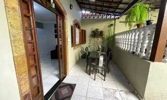 Imagem 3: Casa para venda possui 200 metros quadrados com 3 quartos em Itapuã - Salvador - Bahia