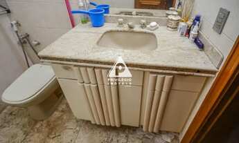 Imagem 5: Privilégio Imóveis Vende: Maravilhosa casa em condomínio na Orla - BARRA DA TIJUCA