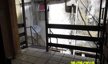 Imagem 3: Apartamento Duplex, 2/4 reversível para 3, em ótima localização, a 400m da praia de Itapuã