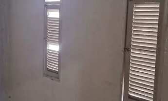 Imagem 4: Aluga-se kitnet no barro vermelho