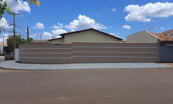 Imagem 3: VENDO OTIMA CASA 3 DORMITÓRIOS COM SUITE PARQUE DOS SERVIDORES