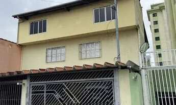 Imagem: SOBRADO COM 05 DORMITÓRIOS