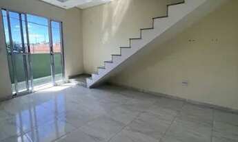 Imagem 2: Casa com garagem e terraço e loja