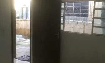 Imagem 5: Aluga casa de fundos