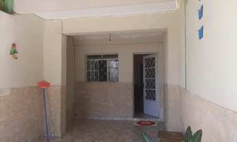 Imagem 2: QR 502 Ótimo Sobrado com Duas Residências com 2 Quartos Escriturado Samambaia Sul - Brasíl