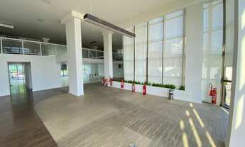 Imagem 2: ION INTELLIGENT - Loja Frontal Av. das Américas - 439m² - Vagas de Garagem Frente da Loja