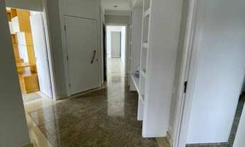 Imagem 2: Apartamento Apartamento com 4 dormitórios