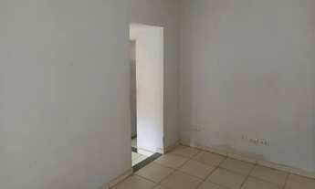 Imagem: CASA BARRACÃO SETOR UNIÃO PRÓX A AVENIDA