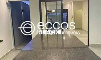 Imagem 3: Casa à venda, 3 quartos, 1 suíte, 4 vagas, ALTO UMUARAMA - Uberlândia/MG