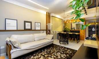 Imagem 3: Praxis Imóveis aluga excelente sobrado triplex mobiliado com churrasqueira,Ático,vaga de g