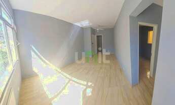 Imagem 5: Apartamento com 2 dormitórios à venda, 65 m² por R$ 220.000,00 - Santa Rosa - Niterói/RJ