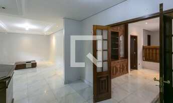 Imagem: Casa à Venda - Mangabeiras, 5 Quartos