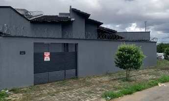 Imagem: Casa de Esquina com 2 Quartos sendo 1 Suíte