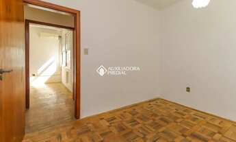 Imagem 7: Apartamento 02 dormitórios no bairro Praia de Belas, Porto Alegre