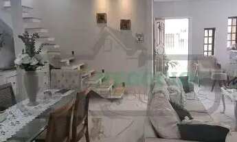 Imagem 7: ADIRV Lindo Sobrado para venda possui 320 metros quadrados com 4 quartos em Industrial