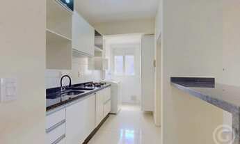 Imagem 7: Apartamento semimobiliado com sacada e churrasqueira na Trindade