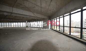 Imagem 4: Heliponto, auditorio, 14 pavimentos, 244 vagas, 8 elevadores