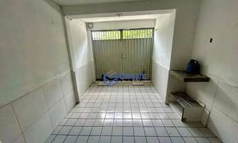 Imagem 2: Casa com 1 dormitório para alugar, 70 m² por R$ 800,00/mês - Conjunto Esperança - Fortalez